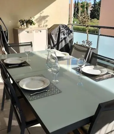 Beau Duplex Pour 2 A Port Fréjus