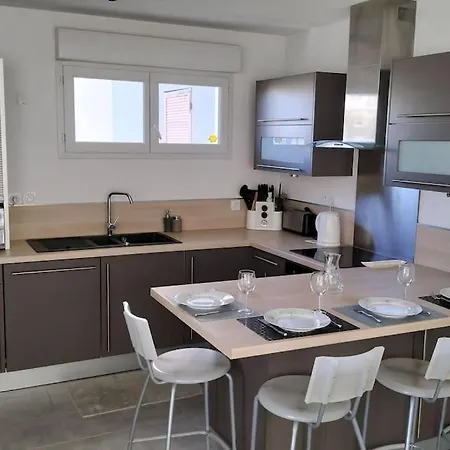 Beau Duplex Pour 2 A Port * Fréjus